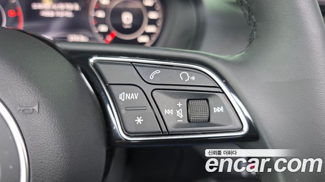 Audi Q2 35 TDI Premium