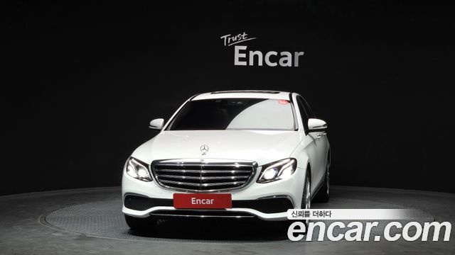 Mercedes-Benz E-Class E220d Exclusive