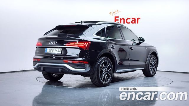 Audi Q5 45 TFSI Quattro Premium Sportback