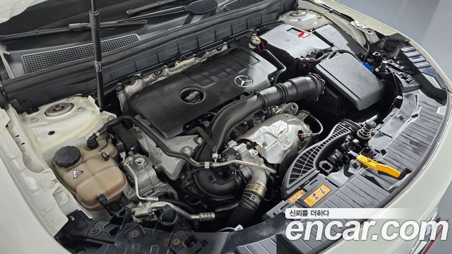 Mercedes-Benz GLB-Class GLB250 4MATIC
