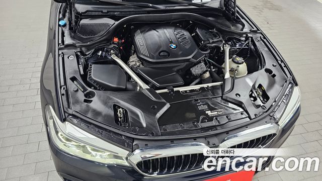 BMW 5-Series 520d M Sport Package Plus