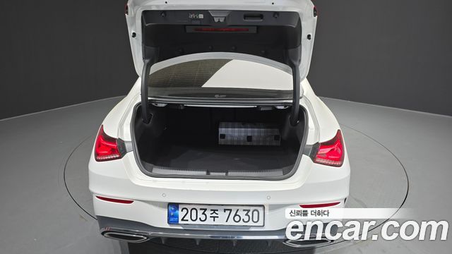 Mercedes-Benz CLA-Class CLA250 4MATIC