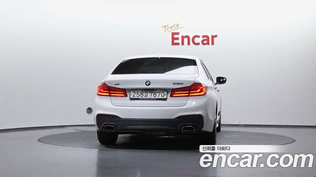 BMW 5-Series 530i xDrive M Sport Package