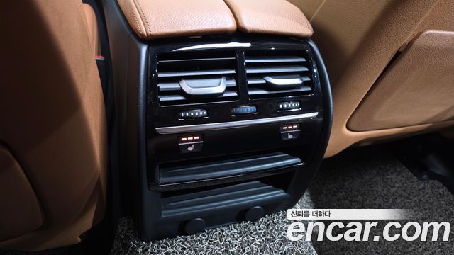 BMW 5-Series 530i xDrive M Sport Package