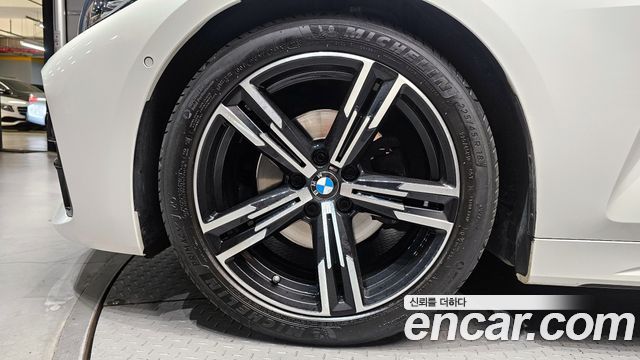 BMW 4-Series 420i M Sport Convertible