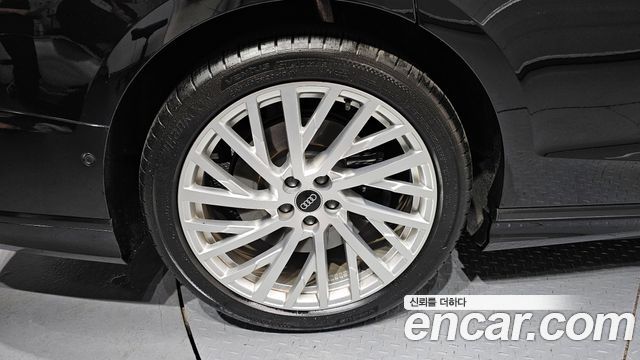 Audi A8 55 TFSI Quattro LWB