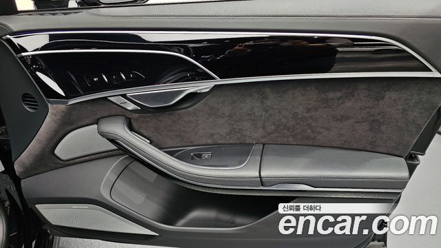Audi A8 55 TFSI Quattro LWB