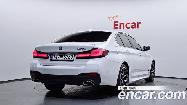 BMW 5-Series 530e M Sport