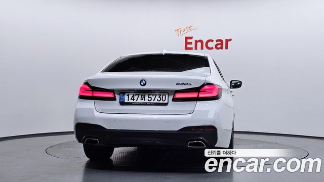 BMW 5-Series 530e M Sport