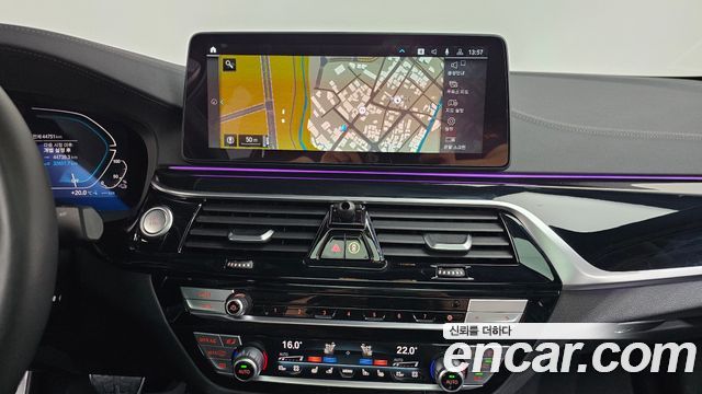 BMW 5-Series 530e M Sport