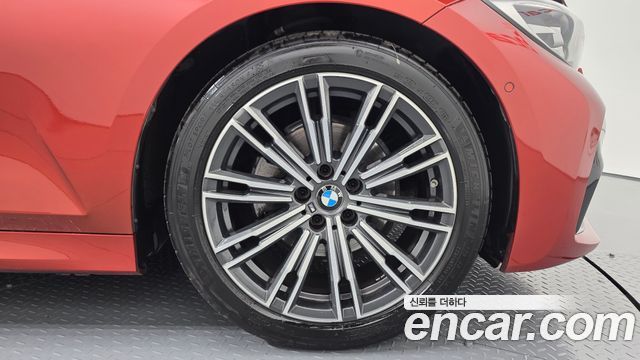 BMW 3-Series 320i M Sport