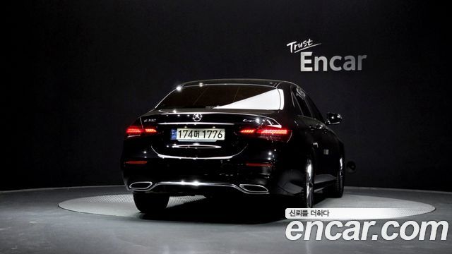 Mercedes-Benz E-Class E250 AMG Line