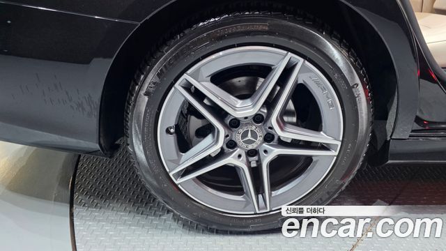 Mercedes-Benz E-Class E250 AMG Line