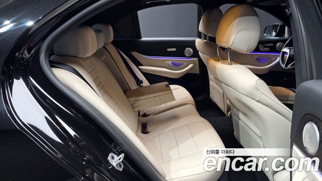 Mercedes-Benz E-Class E250 AMG Line