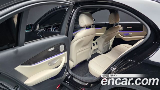 Mercedes-Benz E-Class E250 AMG Line