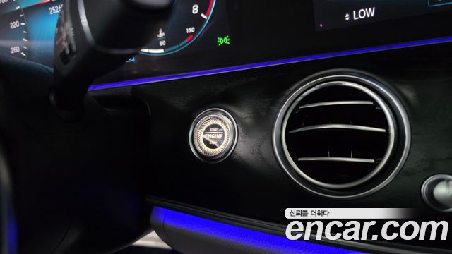 Mercedes-Benz E-Class E250 AMG Line