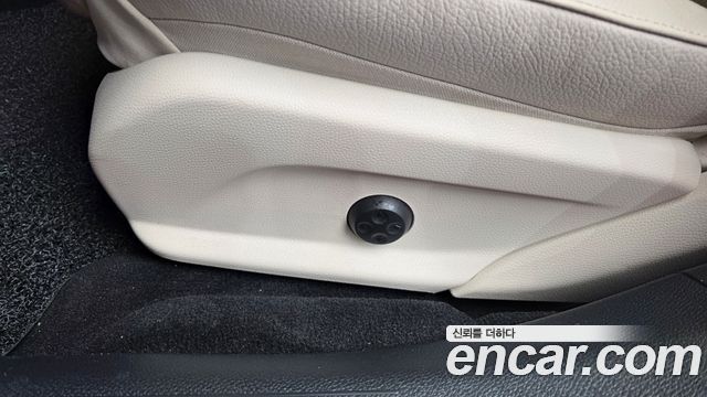 Mercedes-Benz E-Class E250 AMG Line