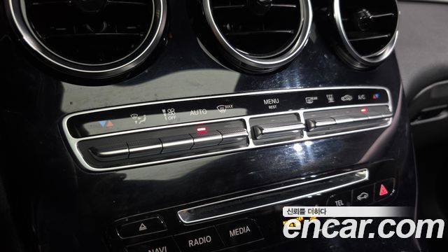 Mercedes-Benz GLC-Class GLC350e 4MATIC Premium