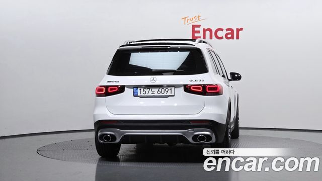 Mercedes-Benz GLB-Class AMG GLB35 4MATIC