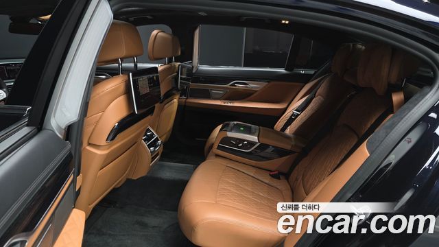 BMW 7-Series 730Ld xDrive M Sport