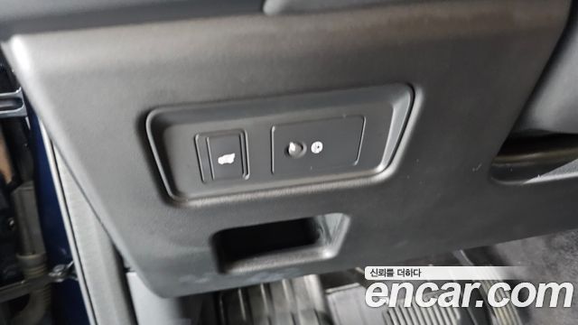 Land Rover Discovery D300 HSE