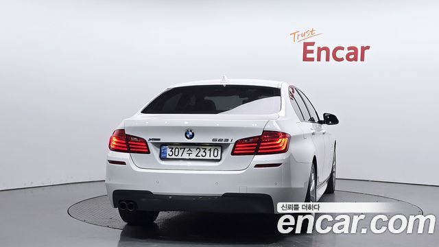 BMW 5-Series 528i xDrive M Aero Dynamic
