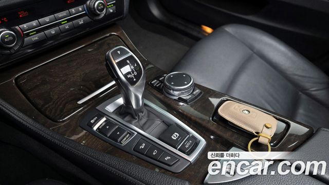 BMW 5-Series 528i xDrive M Aero Dynamic