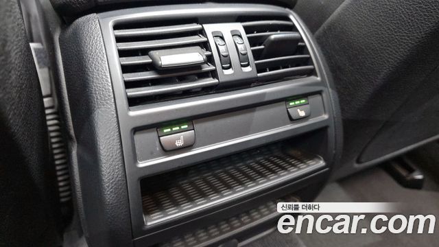 BMW 5-Series 528i xDrive M Aero Dynamic