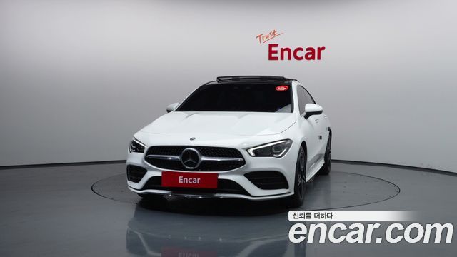 Mercedes-Benz CLA-Class CLA250 4MATIC
