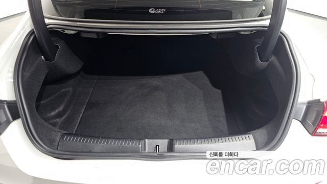 Mercedes-Benz CLA-Class CLA250 4MATIC