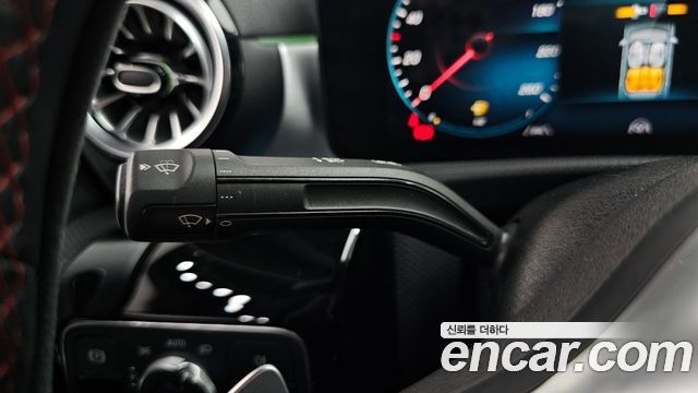 Mercedes-Benz CLA-Class CLA250 4MATIC