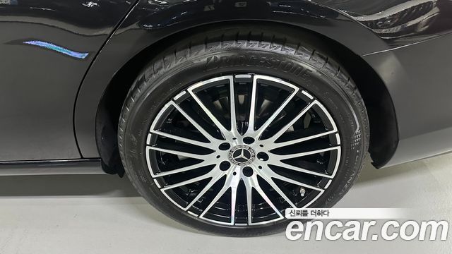Mercedes-Benz C-Class C300 4MATIC Avantgarde
