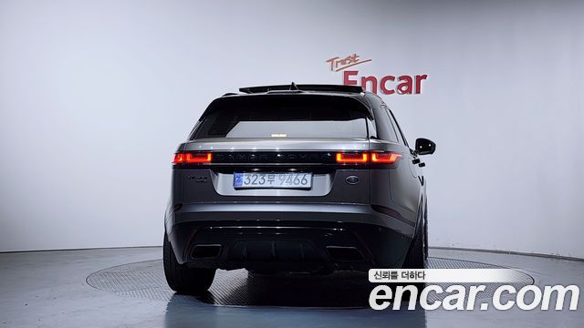 Land Rover Range Rover Velar 3.0 D300 R-Dynamic HSE