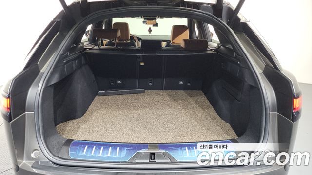 Land Rover Range Rover Velar 3.0 D300 R-Dynamic HSE