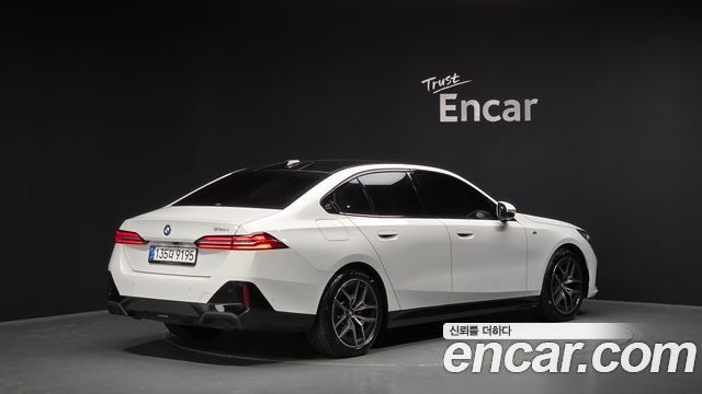 BMW 5-Series 520i M Sport