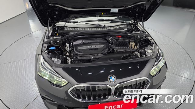 BMW 2-Series 220i Sport