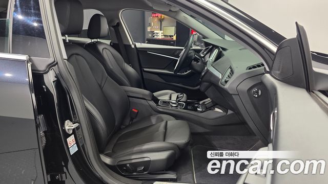 BMW 2-Series 220i Sport