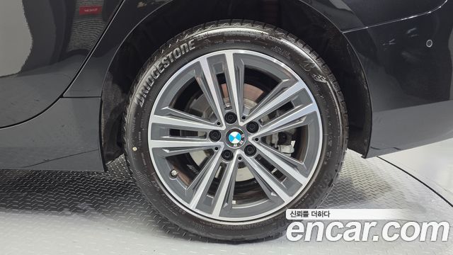 BMW 2-Series 220i Sport