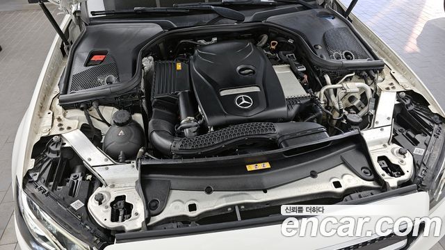 Mercedes-Benz E-Class E250 Avantgarde