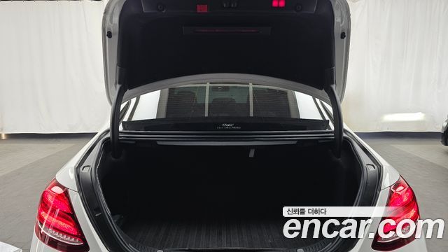 Mercedes-Benz E-Class E250 Avantgarde