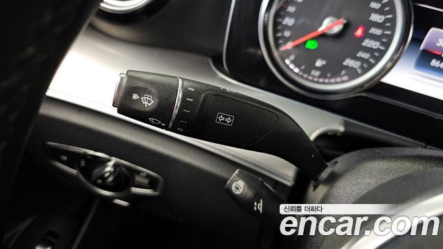 Mercedes-Benz E-Class E250 Avantgarde