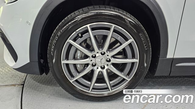 Mercedes-Benz GLA-Class GLA45 AMG 4MATIC+
