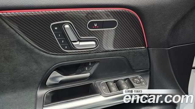 Mercedes-Benz GLA-Class GLA45 AMG 4MATIC+
