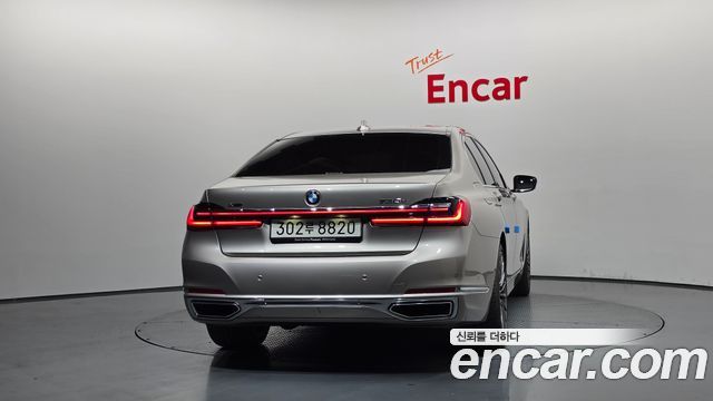 BMW 7-Series 730d xDrive Design Pure Excellence