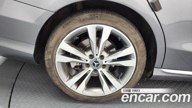 Mercedes-Benz C-Class C220 d Avantgarde