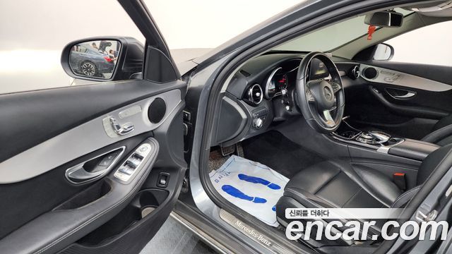 Mercedes-Benz C-Class C220 d Avantgarde