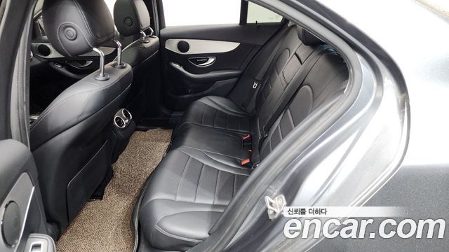 Mercedes-Benz C-Class C220 d Avantgarde