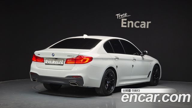 BMW 5-Series 520d xDrive M Sport Package Plus