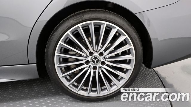 Mercedes-Benz C-Class C300 AMG Line