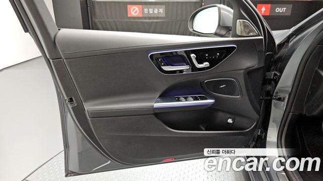 Mercedes-Benz C-Class C300 AMG Line